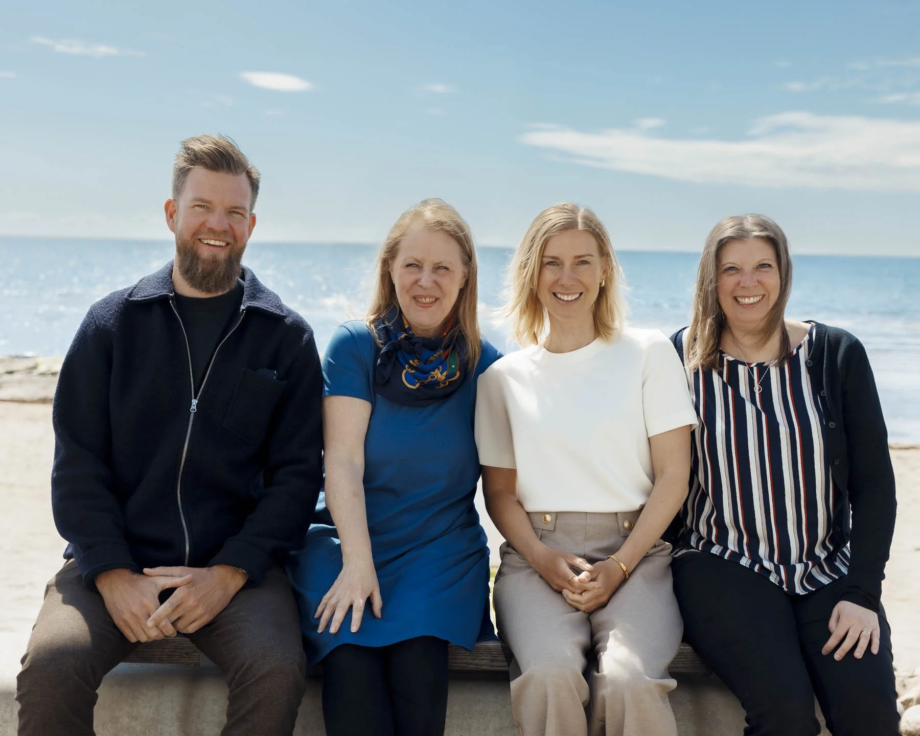 Vetgig-teamet på stranden i Varberg